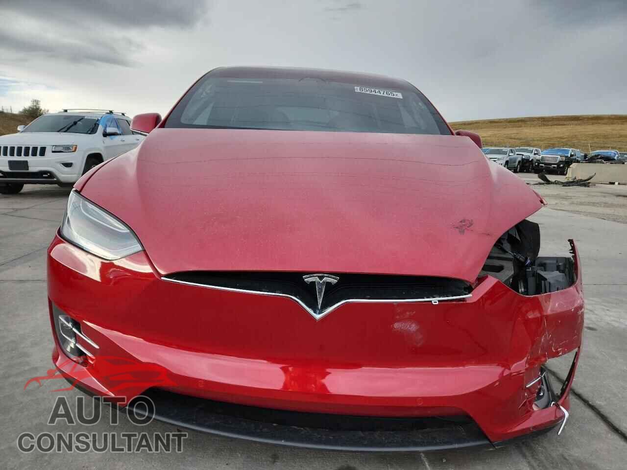 TESLA MODEL X 2020 - 5YJXCBE21LF306531