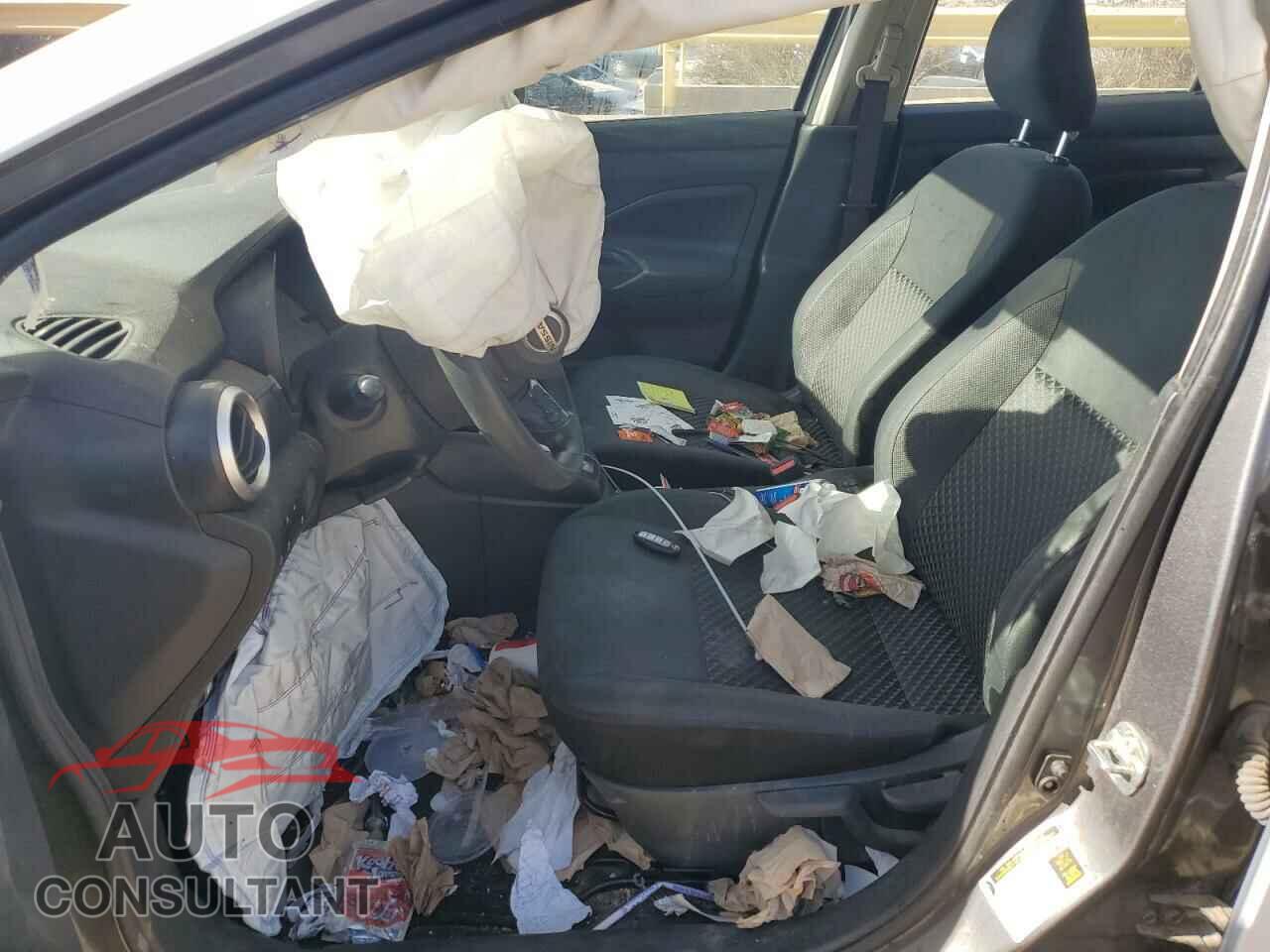 NISSAN VERSA 2020 - 3N1CN8DV1LL848076