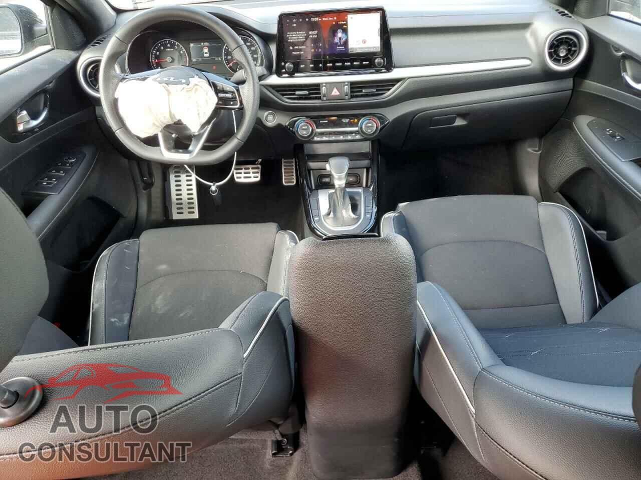 KIA FORTE 2024 - 3KPF54AD4RE802477