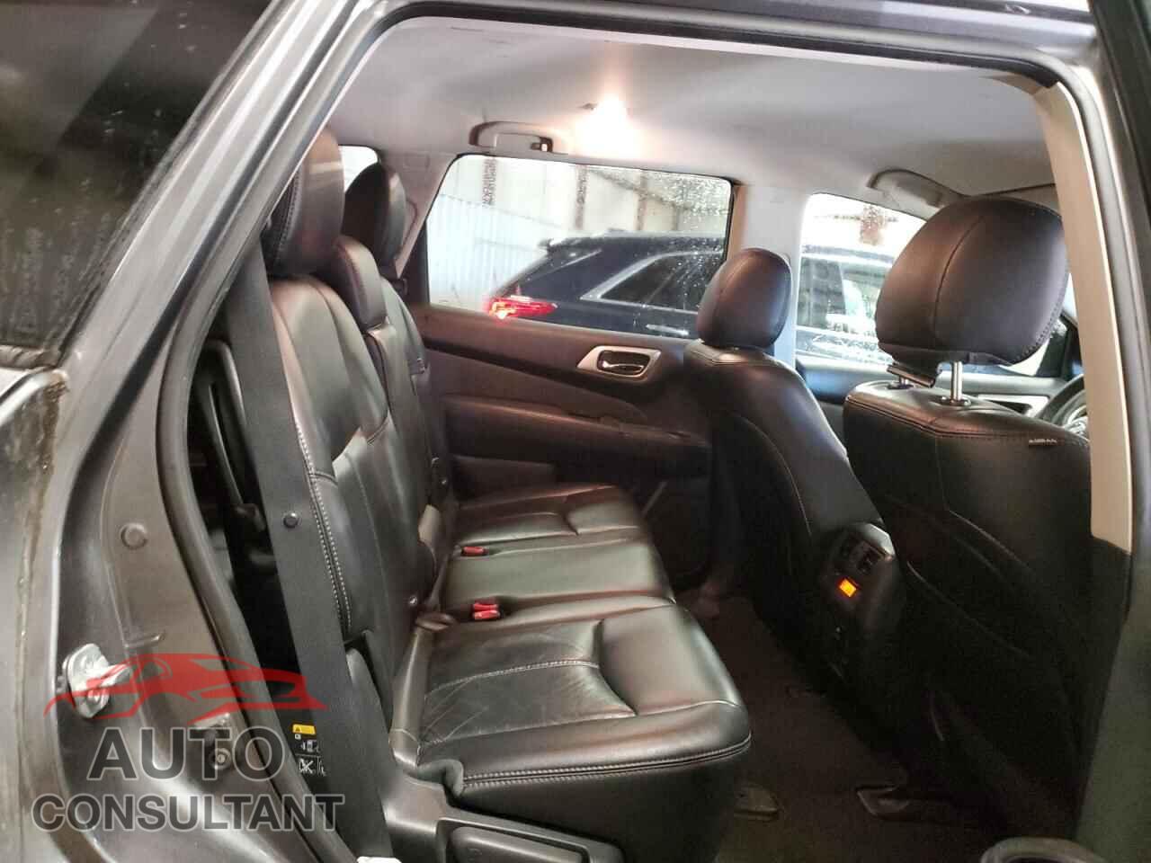 NISSAN PATHFINDER 2015 - 5N1AR2MM3FC708295