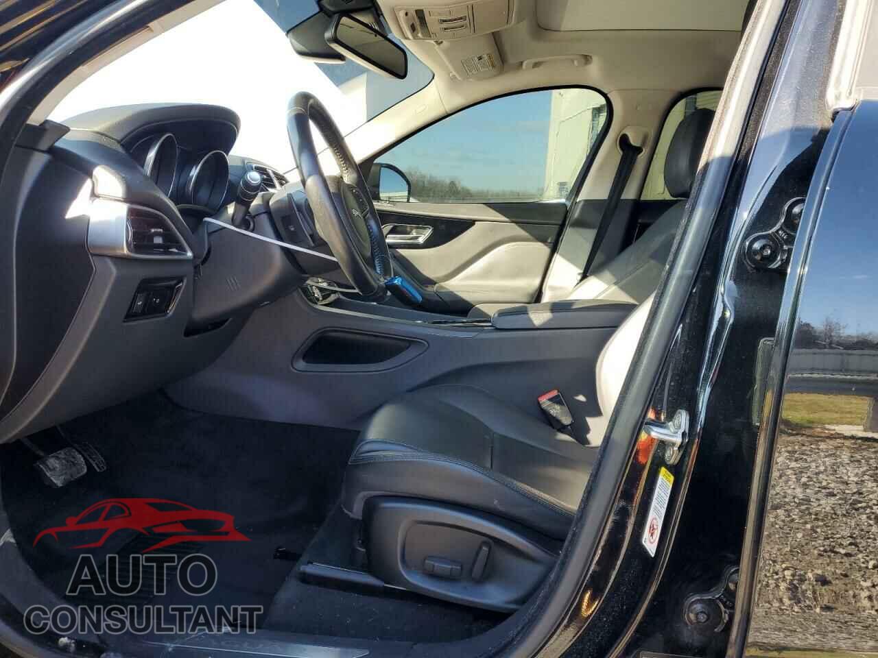 JAGUAR F-PACE 2017 - SADCS2BV3HA056133
