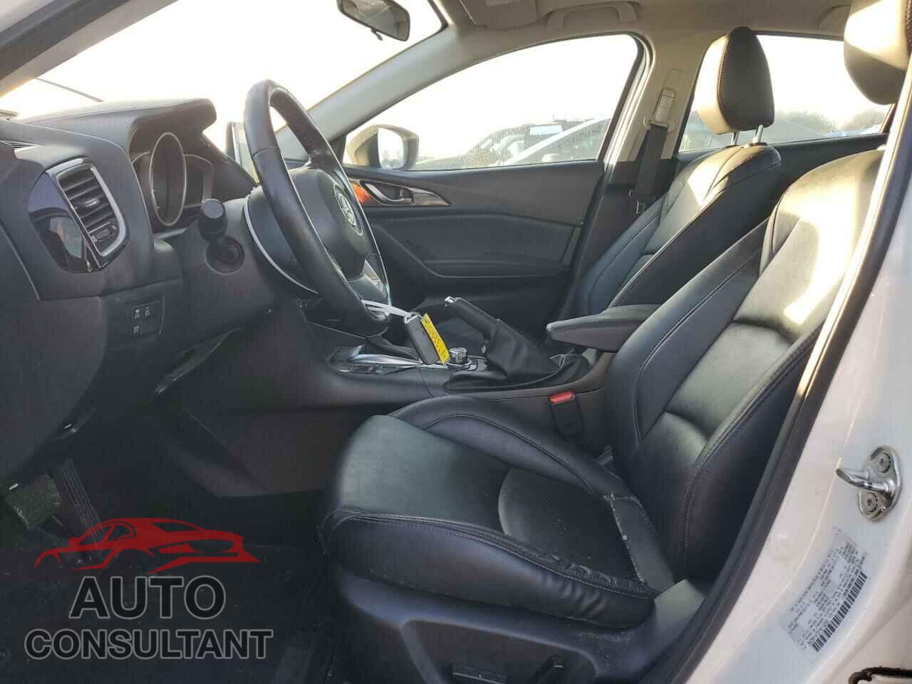 MAZDA 3 2015 - 3MZBM1W70FM219258