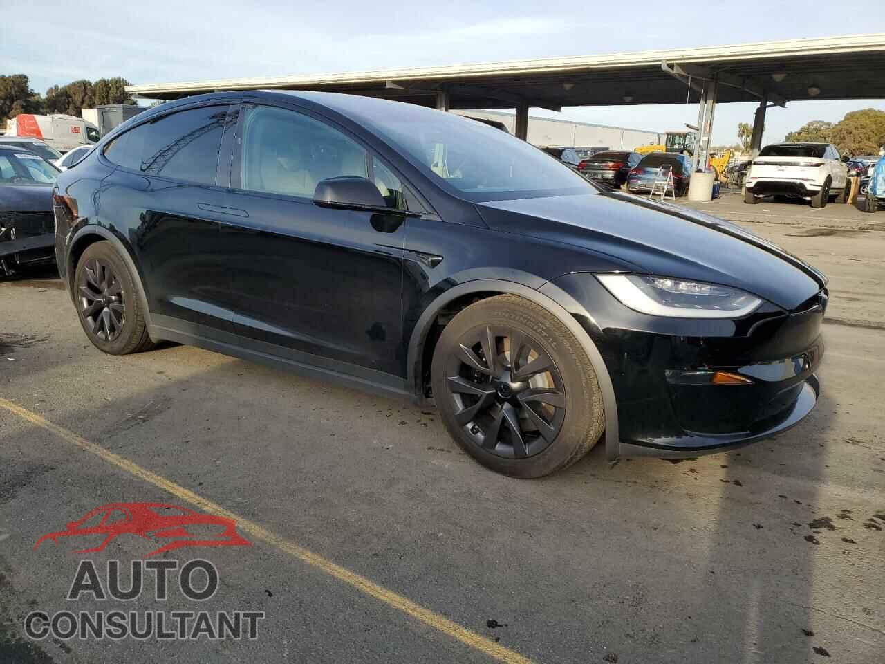 TESLA MODEL X 2023 - 7SAXCBE54PF382814