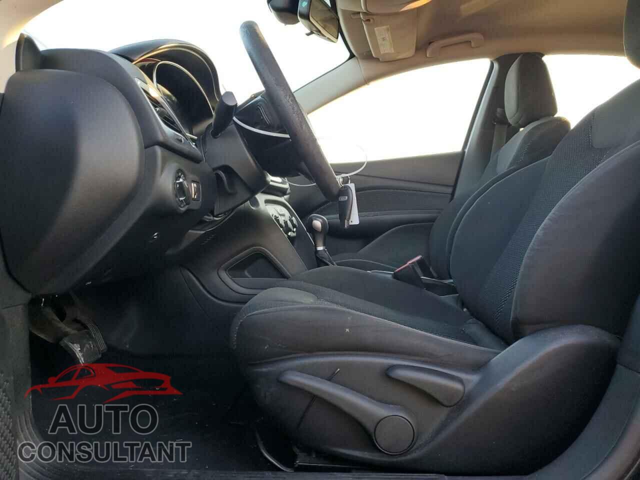 DODGE DART 2015 - 1C3CDFAA9FD376004