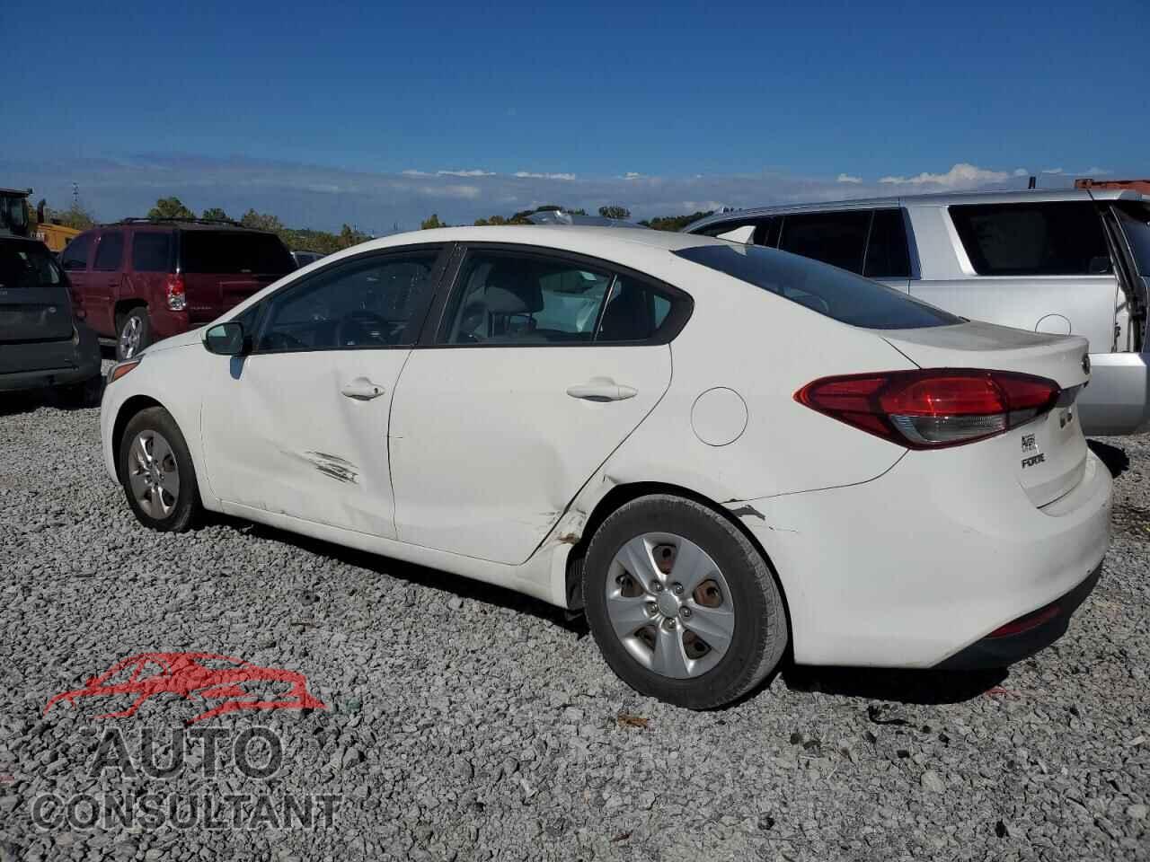 KIA FORTE 2017 - 3KPFK4A78HE128755