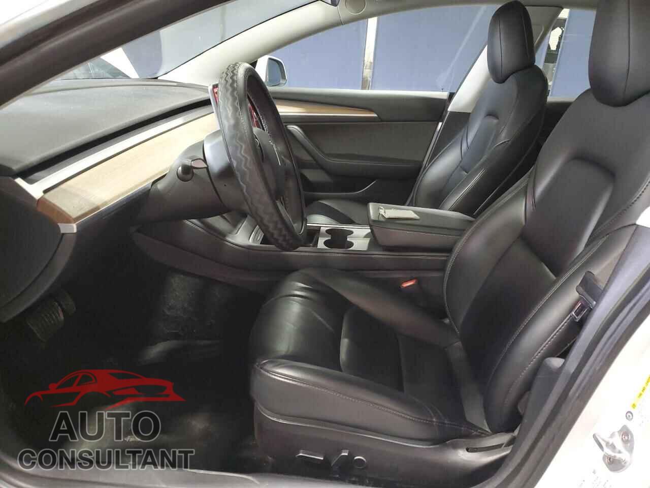 TESLA MODEL 3 2022 - 5YJ3E1EA7NF368464