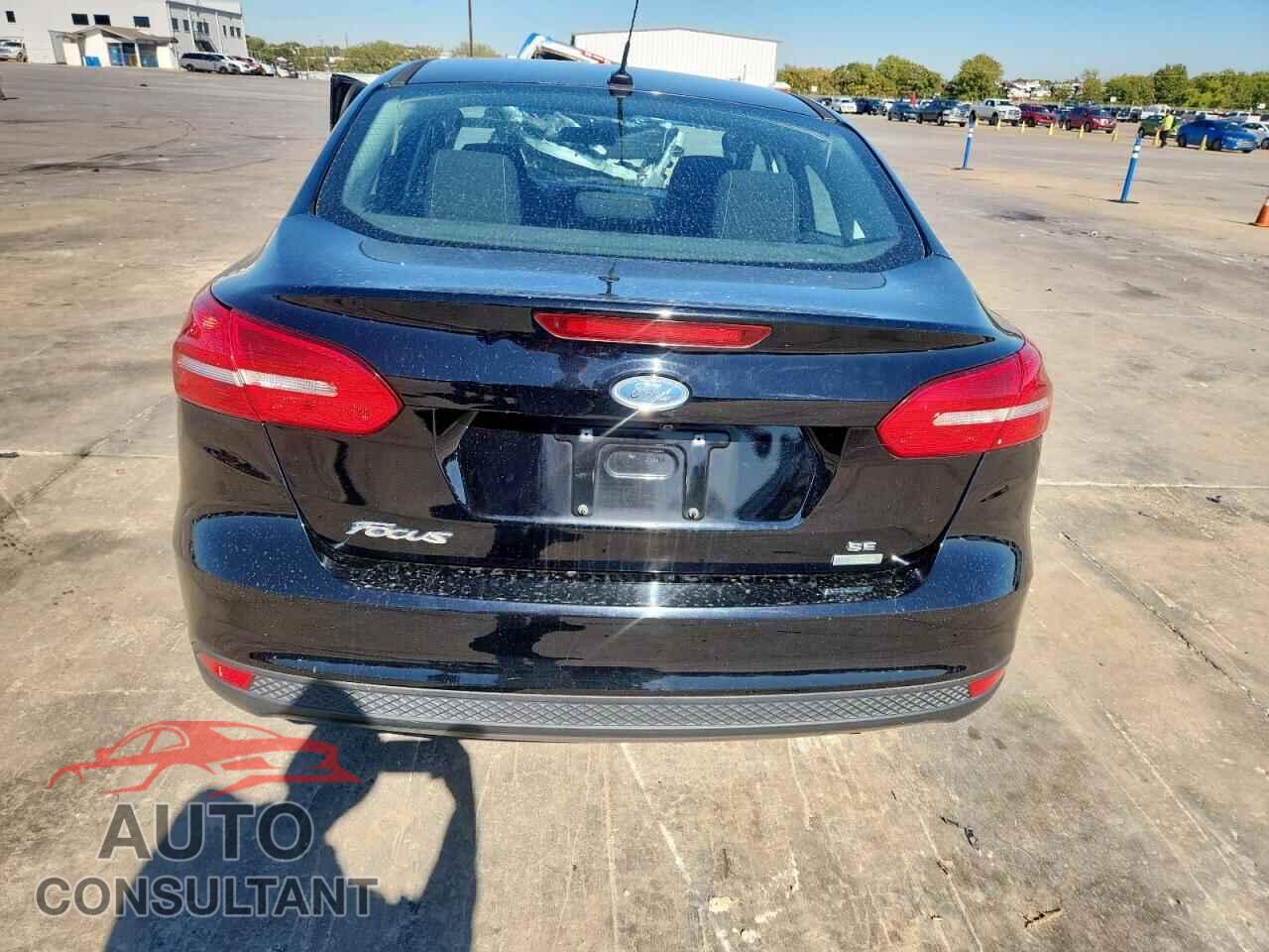 FORD FOCUS 2018 - 1FADP3FE3JL259461
