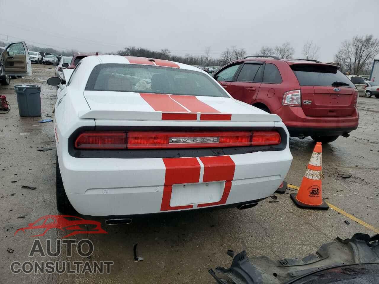 DODGE CHALLENGER 2014 - 2C3CDYBTXEH101531