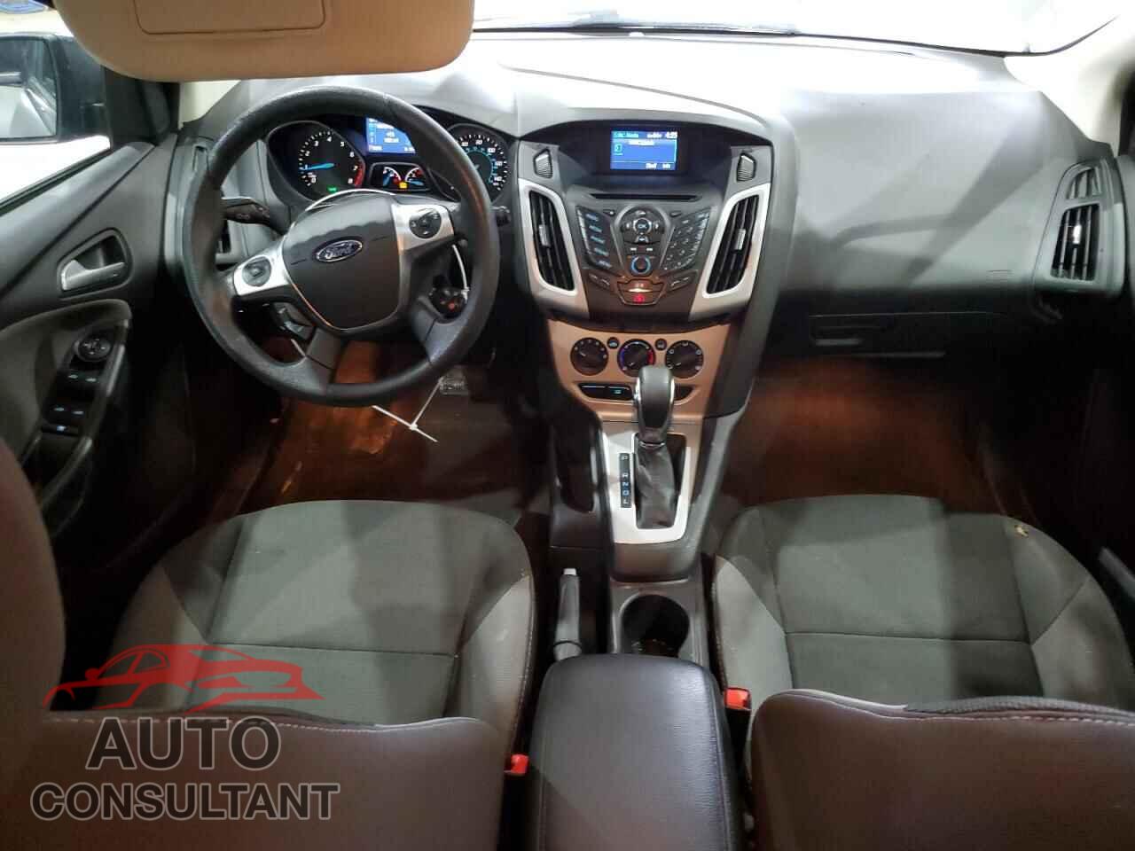 FORD FOCUS 2014 - 1FADP3K27EL134237