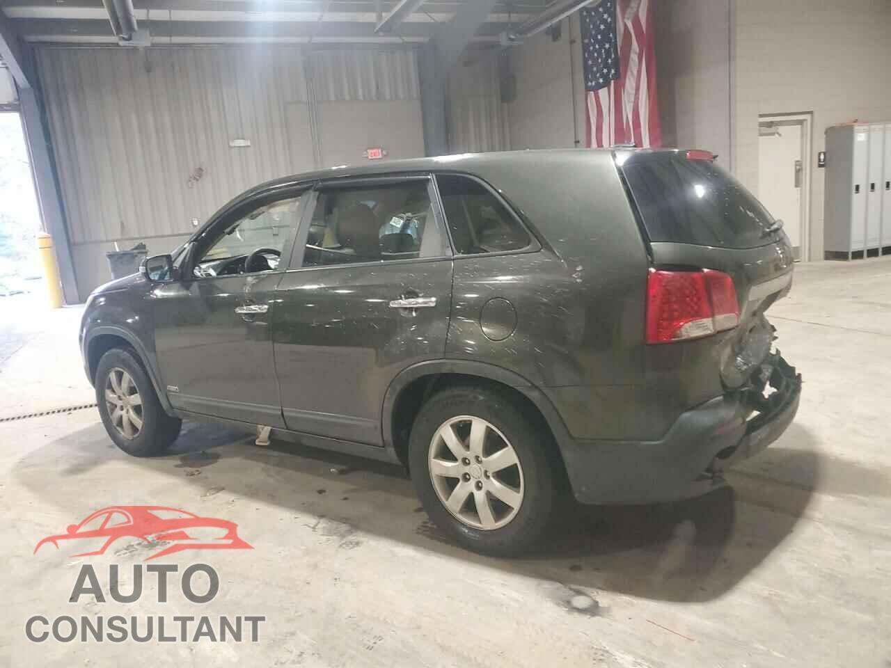 KIA SORENTO 2011 - 5XYKTCA14BG097712
