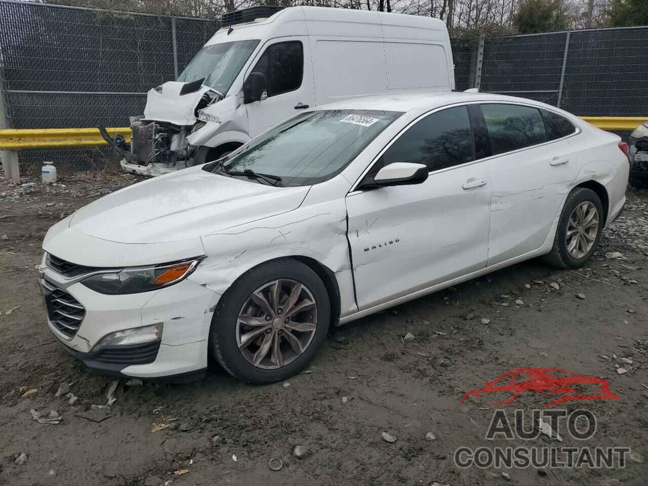 CHEVROLET MALIBU 2021 - 1G1ZD5ST2MF027101