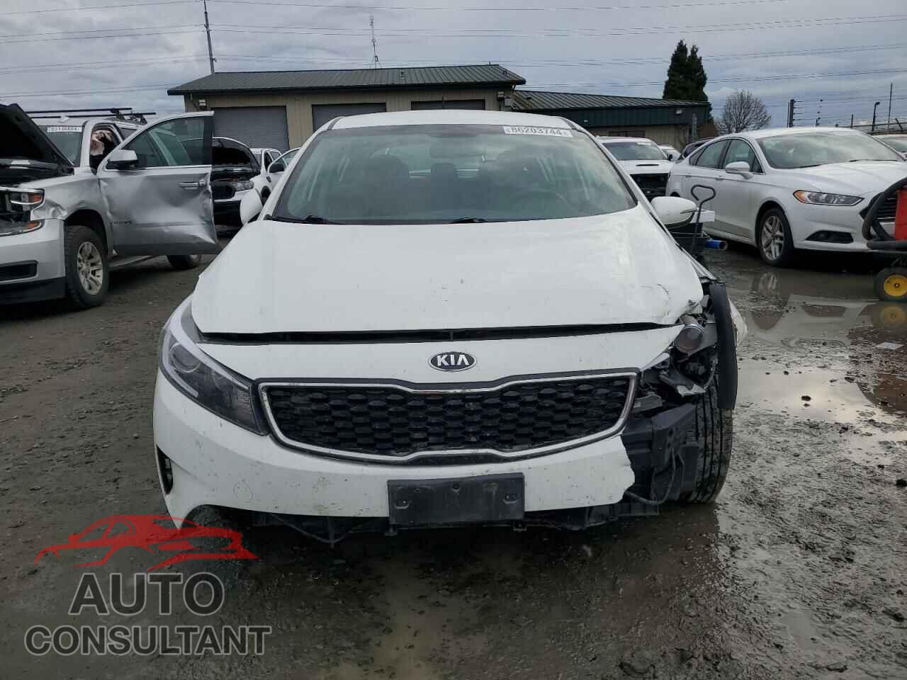 KIA FORTE 2018 - KNAFK5A86J5772719