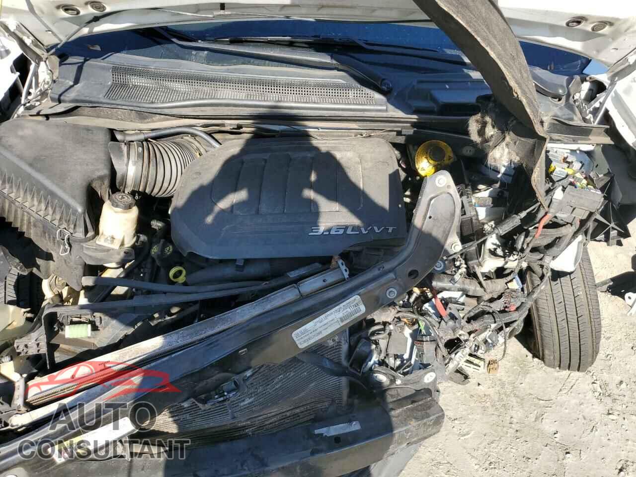 DODGE CARAVAN 2015 - 2C4RDGCG7FR703946