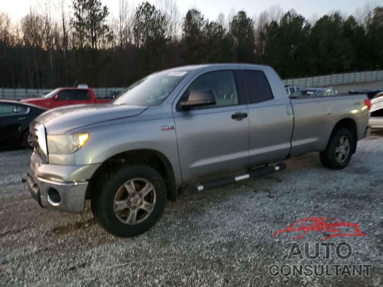 TOYOTA TUNDRA 2013 - 5TFCY5F18DX014566