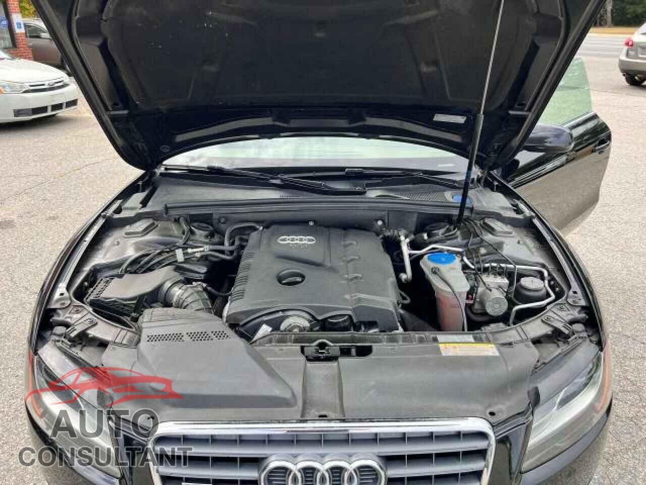 AUDI A5 2011 - WAULFAFH0BN013557