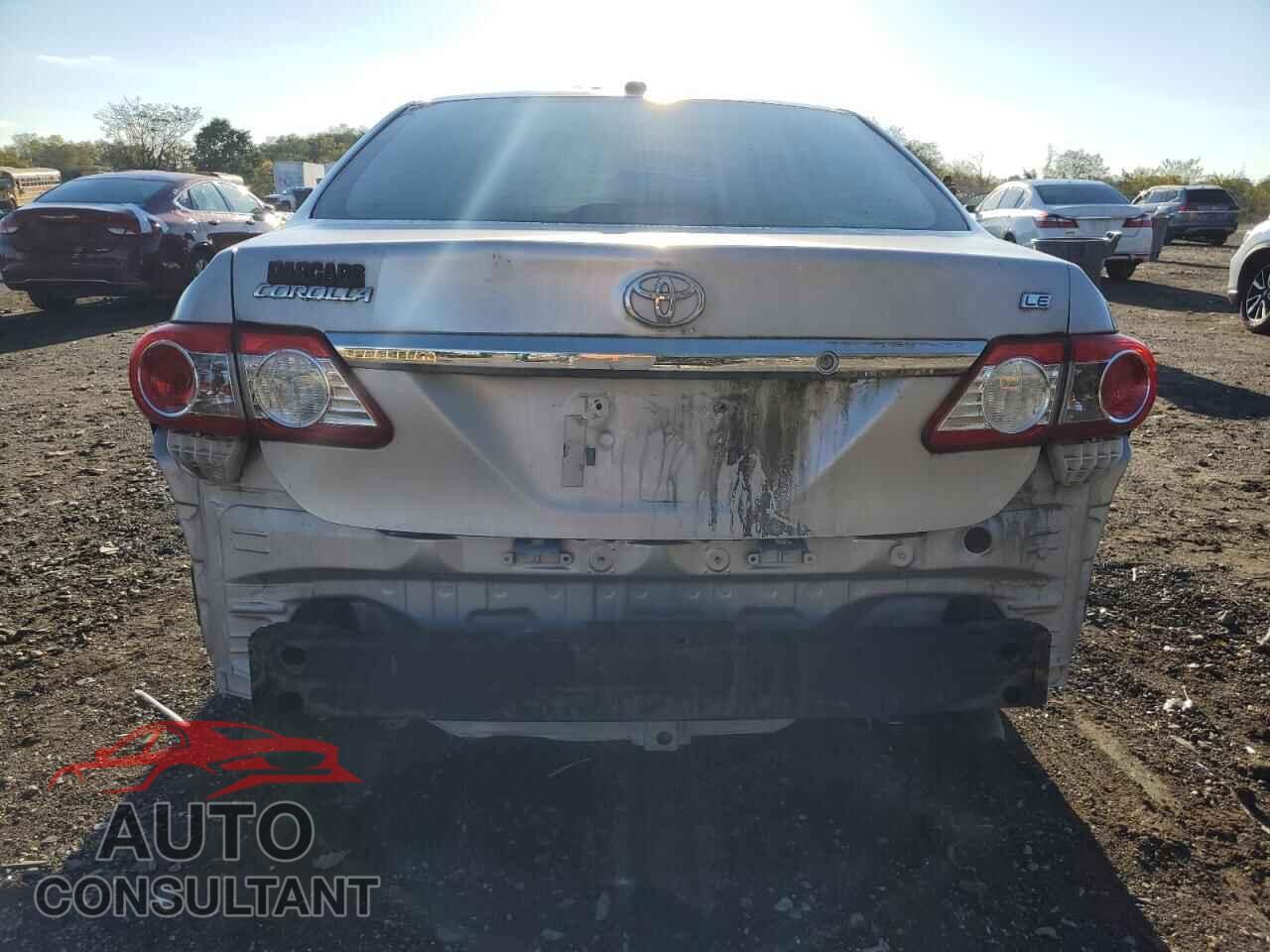 TOYOTA COROLLA 2011 - 2T1BU4EE9BC712167