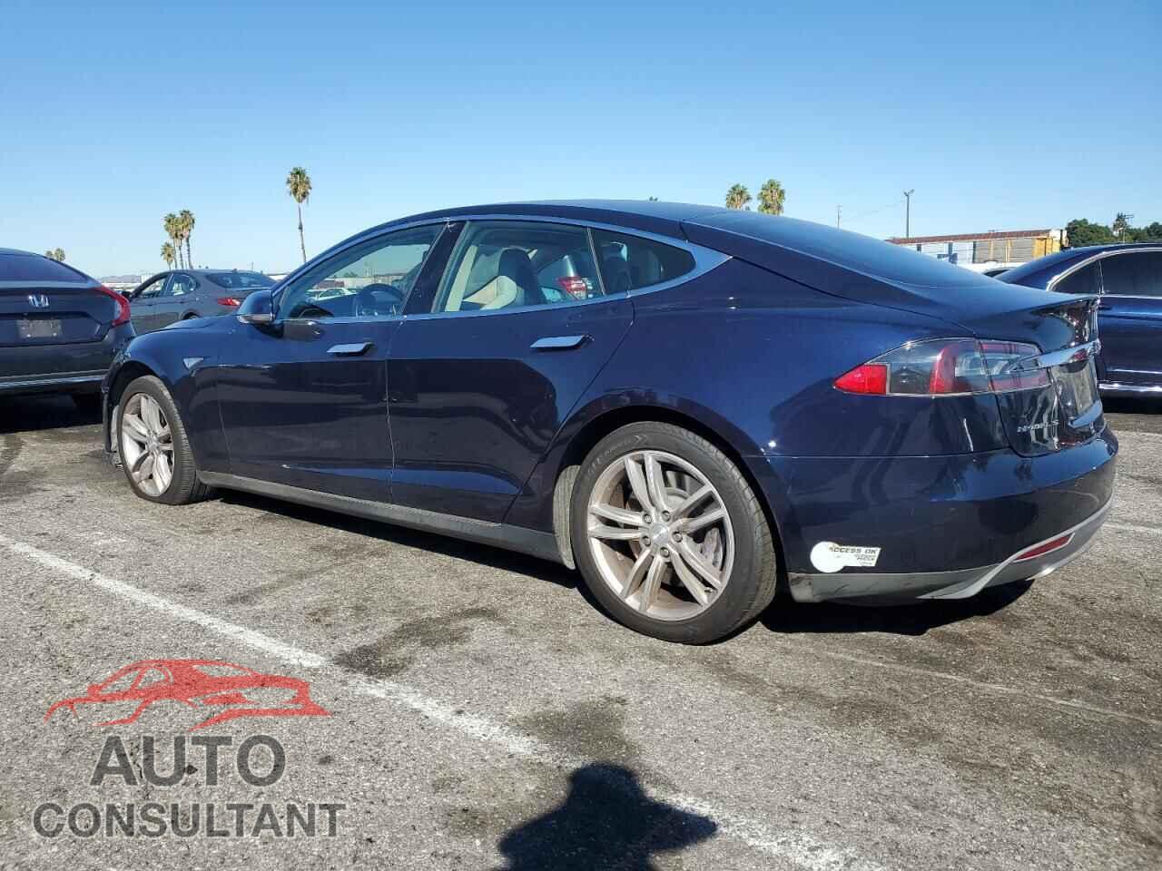 TESLA MODEL S 2013 - 5YJSA1CG4DFP09431