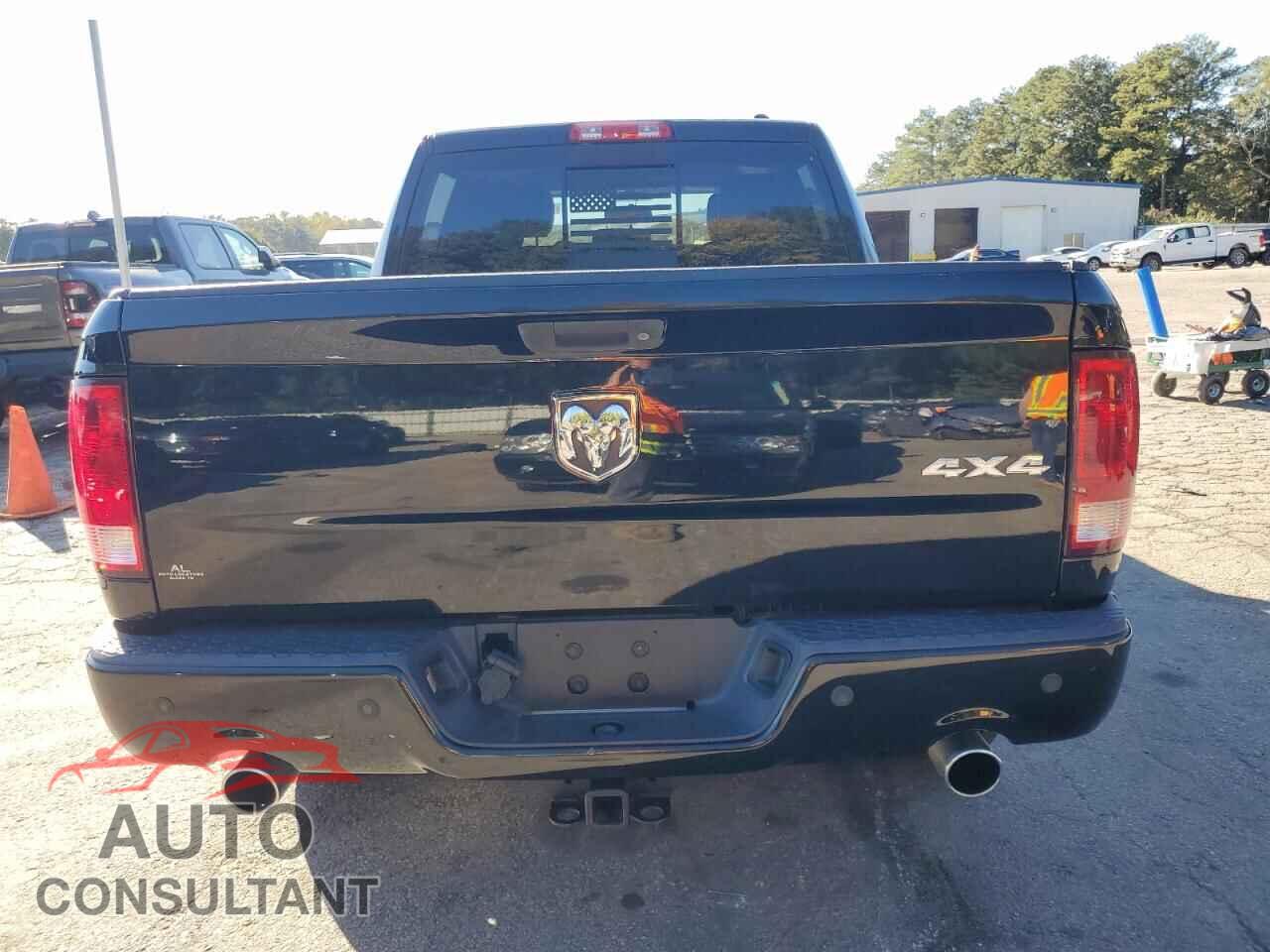 DODGE RAM 1500 2012 - 1C6RD7MT1CS264305