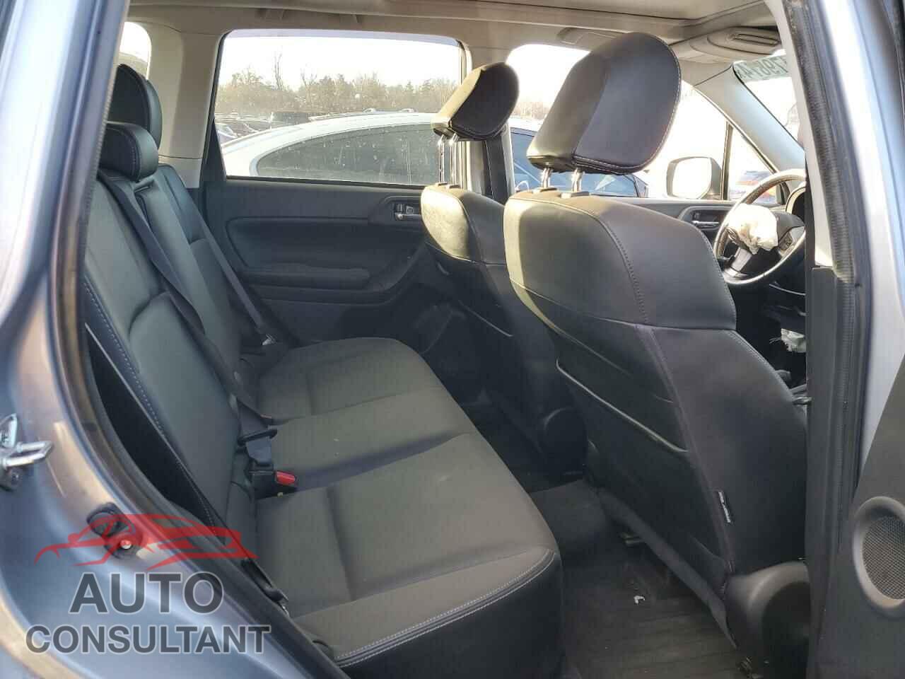 SUBARU FORESTER 2015 - JF2SJAWC5FH585778