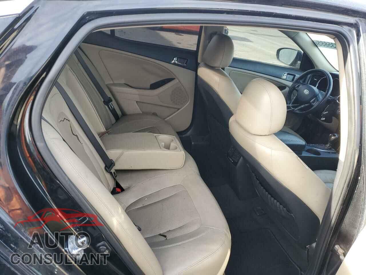 KIA OPTIMA 2011 - KNAGN4A74B5174210