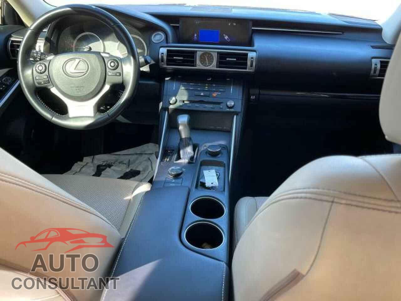 LEXUS IS 2015 - JTHBF1D21F5056760