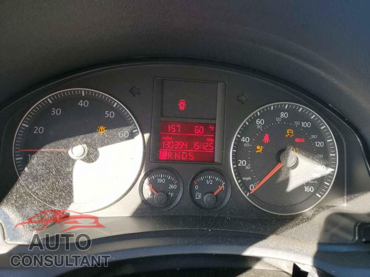 VOLKSWAGEN JETTA 2009 - 3VWRA71K69M043553