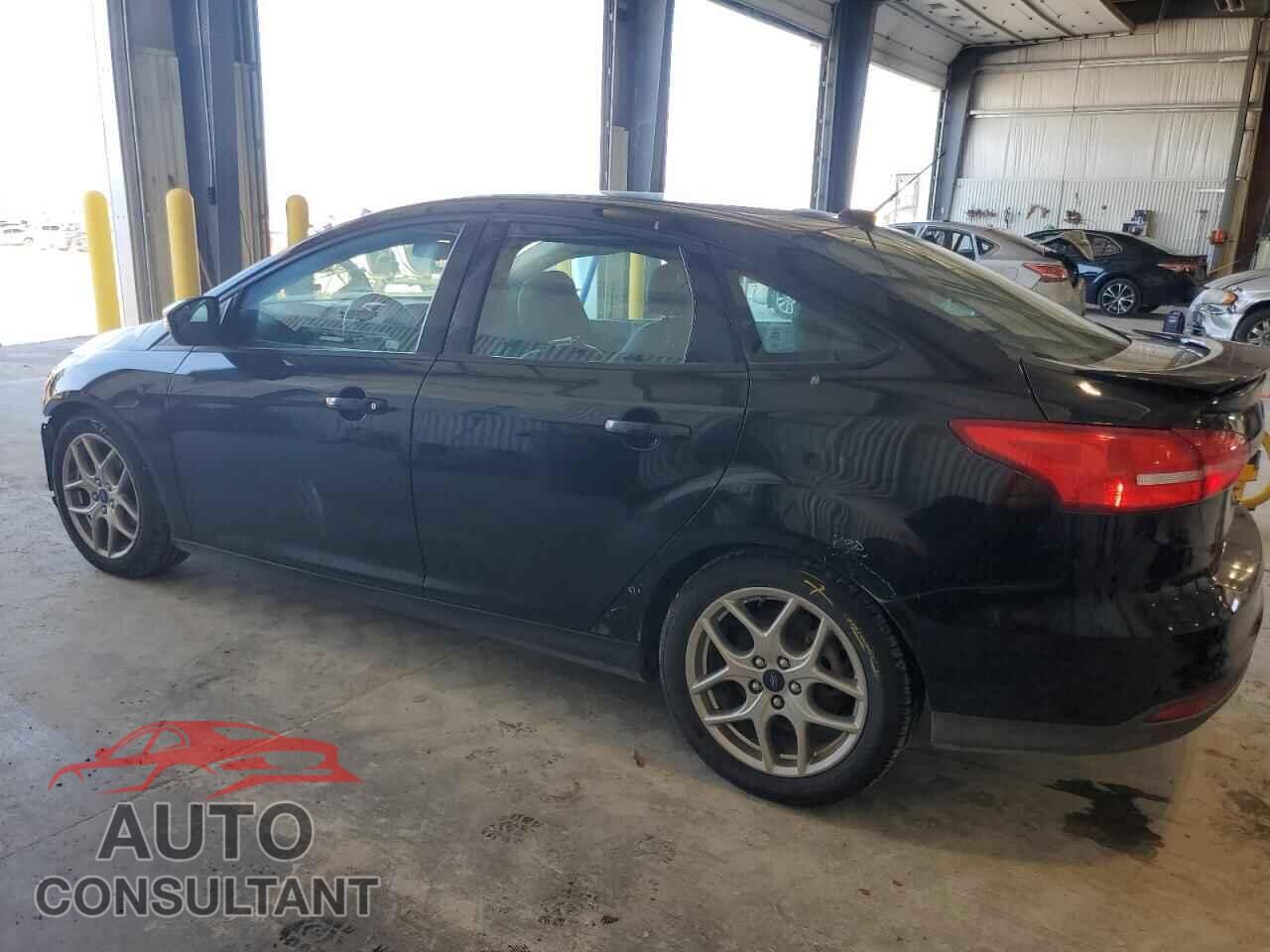 FORD FOCUS 2015 - 1FADP3F2XFL287707