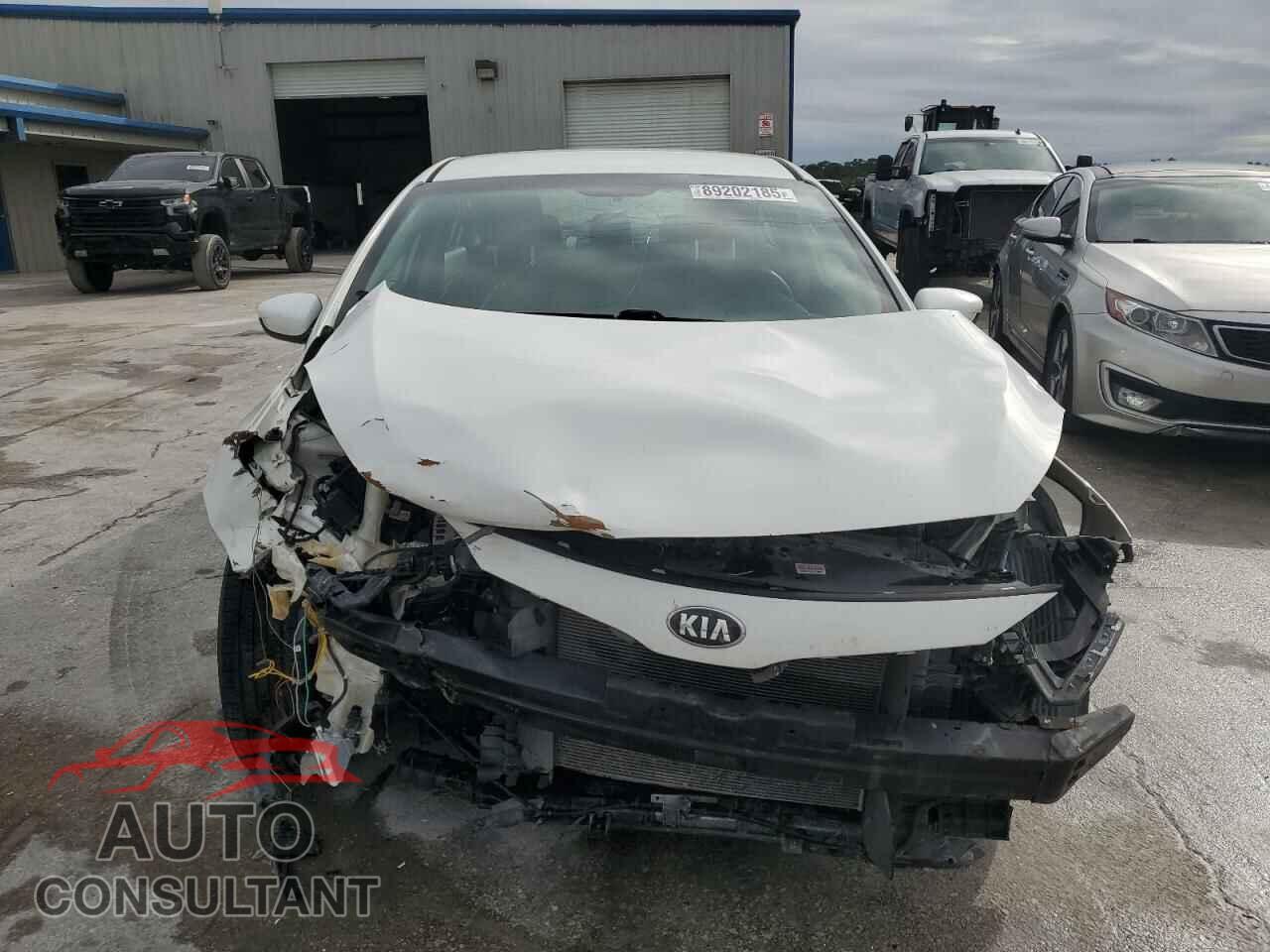 KIA FORTE 2016 - KNAFK4A64G5488409
