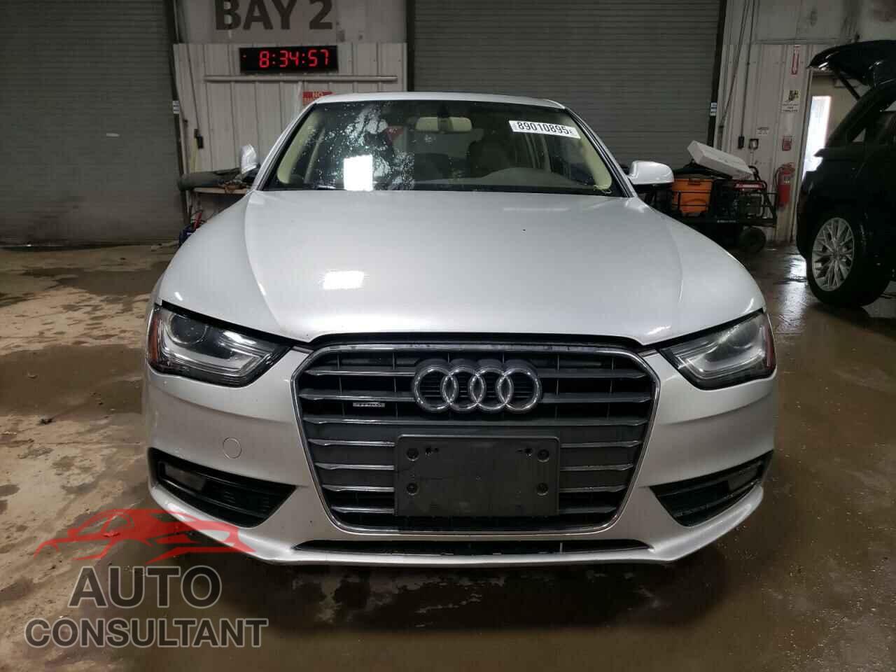 AUDI A4 2013 - WAUBFAFL0DA056385