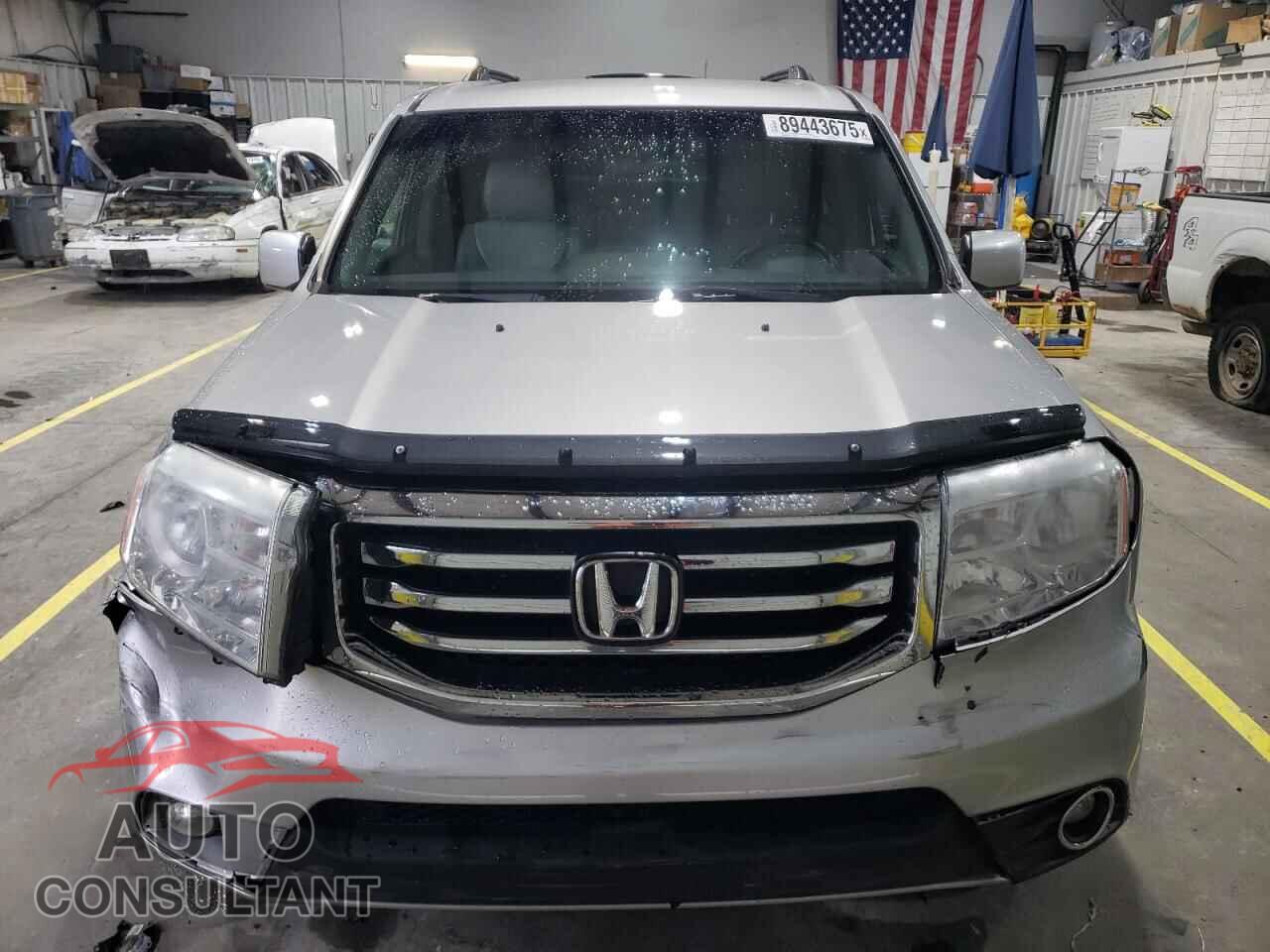 HONDA PILOT 2015 - 5FNYF4H48FB042975
