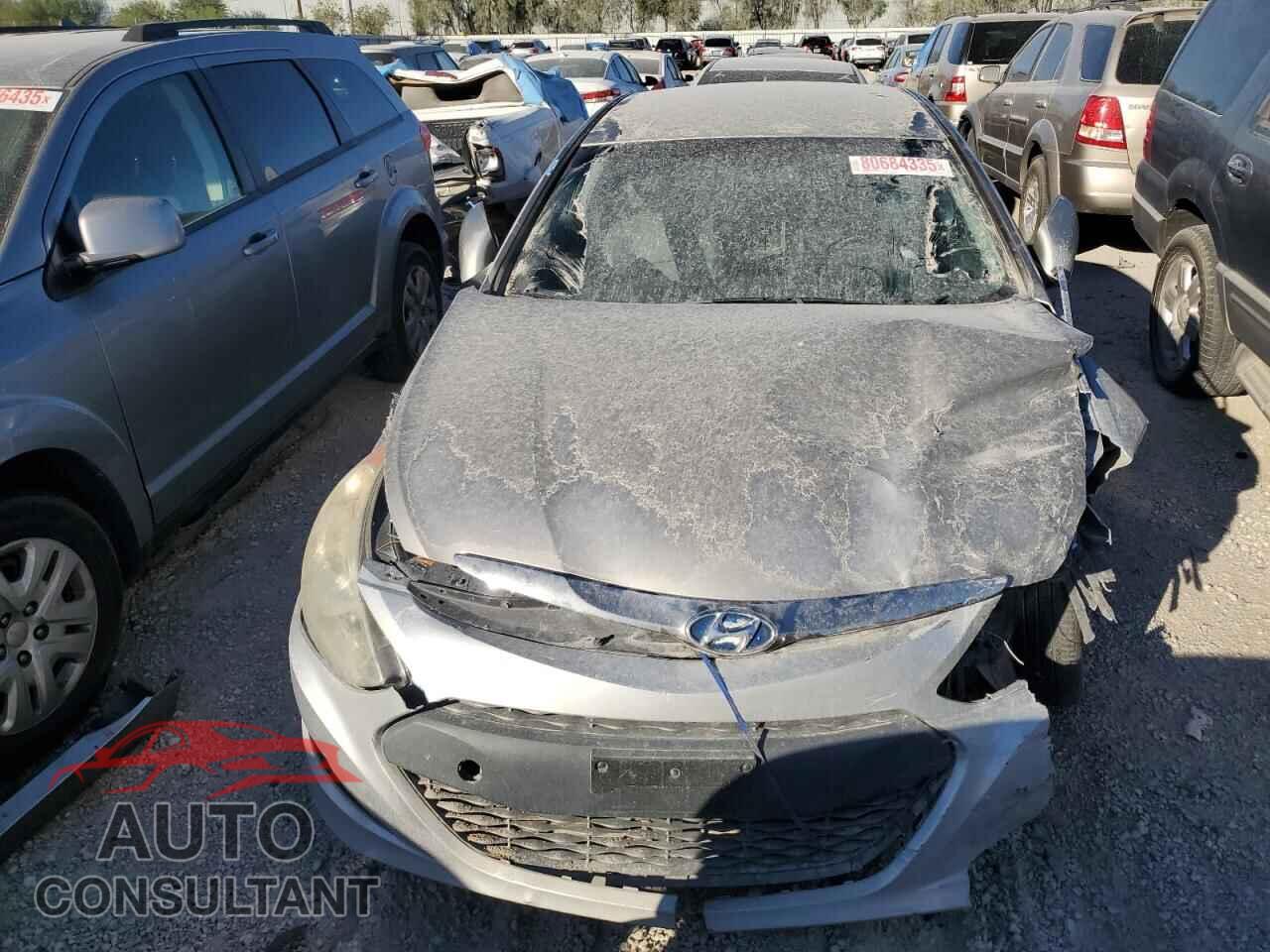 HYUNDAI SONATA 2013 - KMHEC4A45DA101035