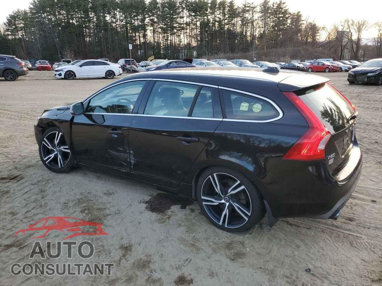 VOLVO V60 2017 - YV149MSS4H1373460