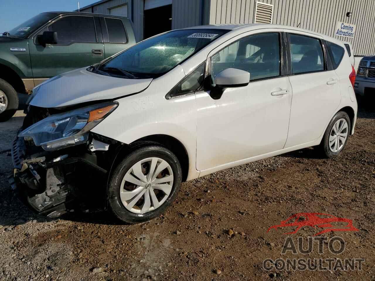 NISSAN VERSA 2018 - 3N1CE2CP5JL370368