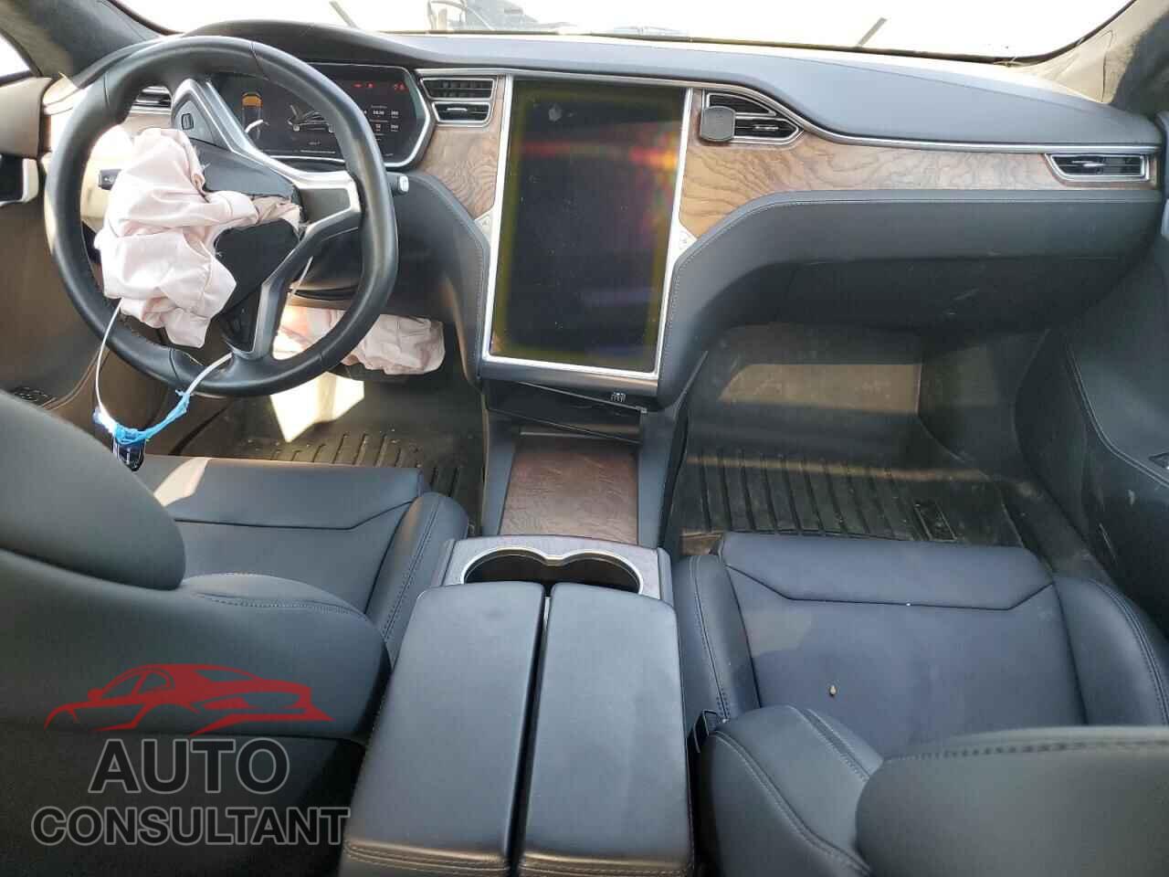 TESLA MODEL S 2017 - 5YJSA1E18HF218567