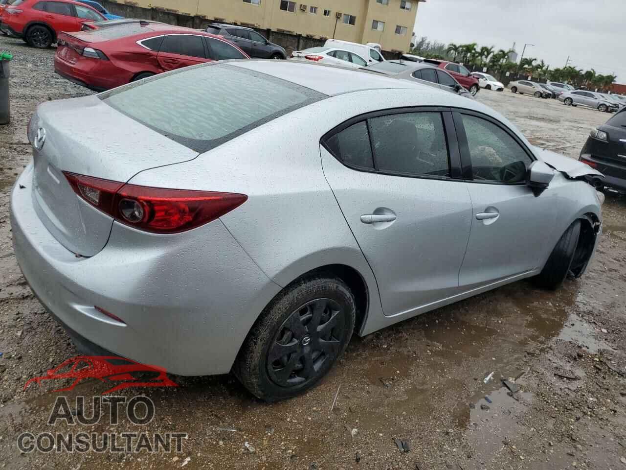 MAZDA 3 2017 - 3MZBN1U79HM142926