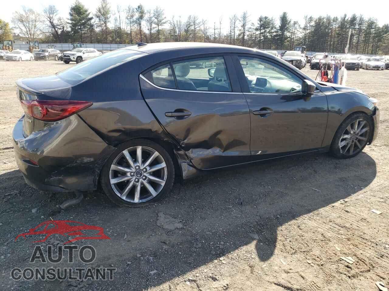 MAZDA 3 2017 - 3MZBN1W31HM149797