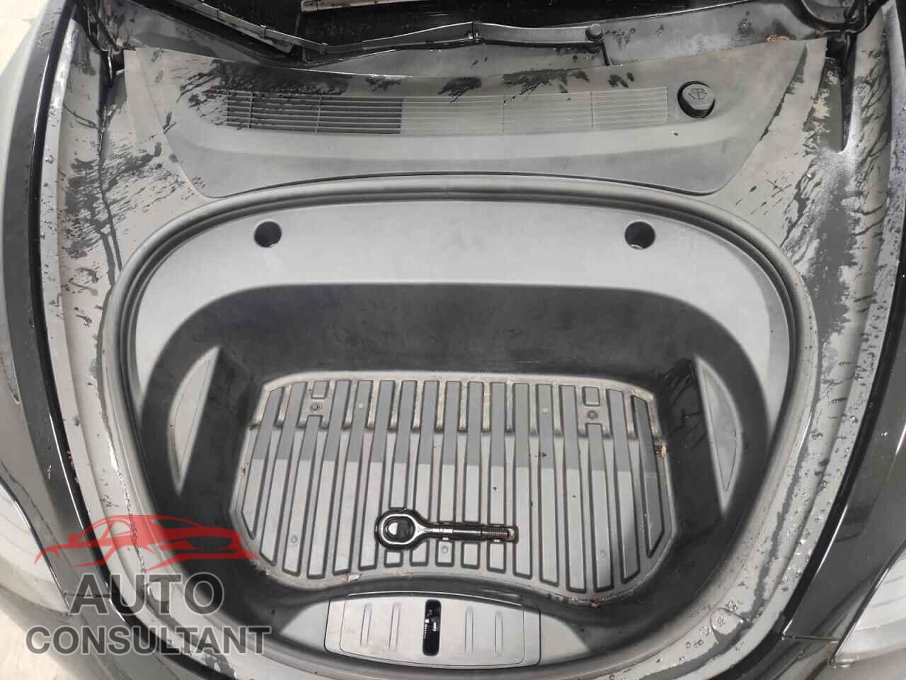 TESLA MODEL 3 2023 - 5YJ3E1EA8PF437990