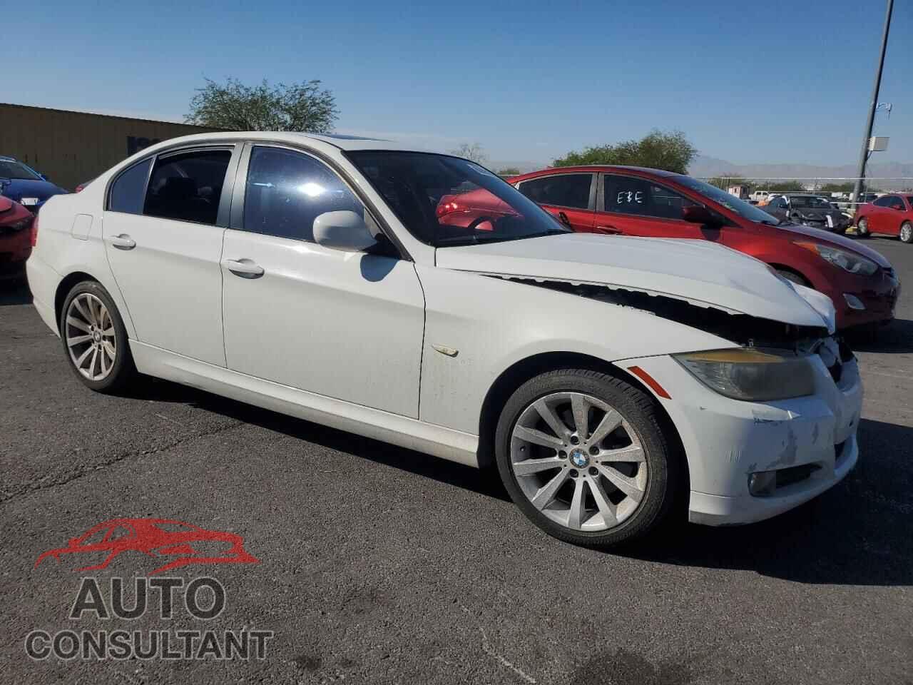 BMW 3 SERIES 2011 - WBAPH7C50BE677933