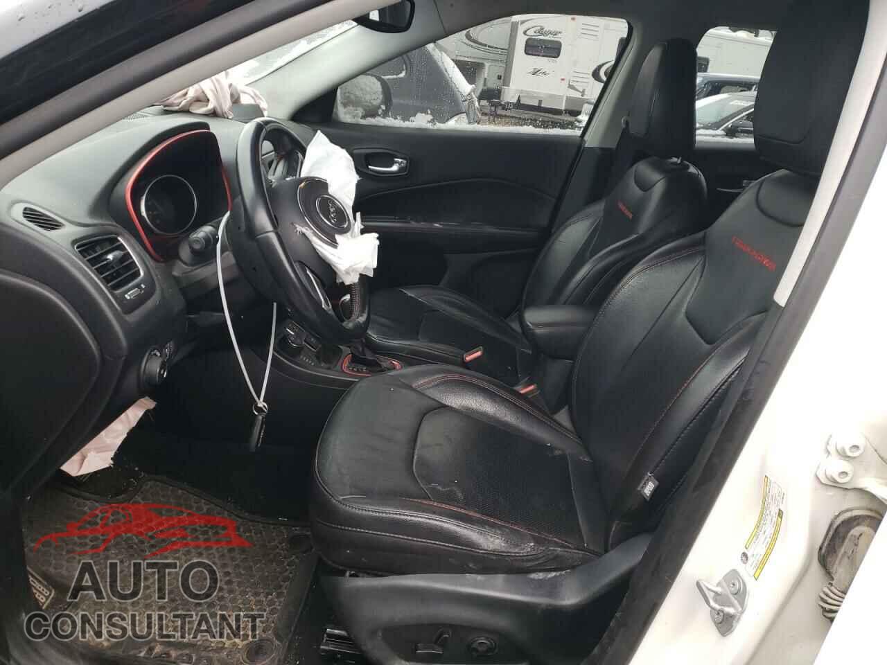 JEEP COMPASS 2019 - 3C4NJDDB4KT780192