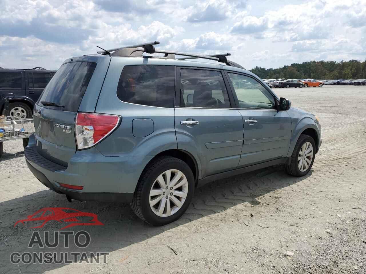 SUBARU FORESTER 2013 - JF2SHAEC3DH422136