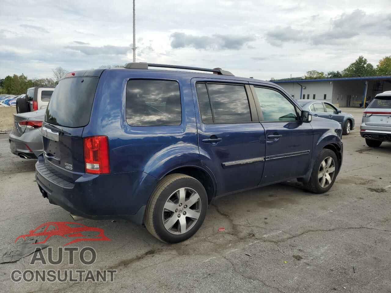 HONDA PILOT 2015 - 5FNYF4H92FB047357