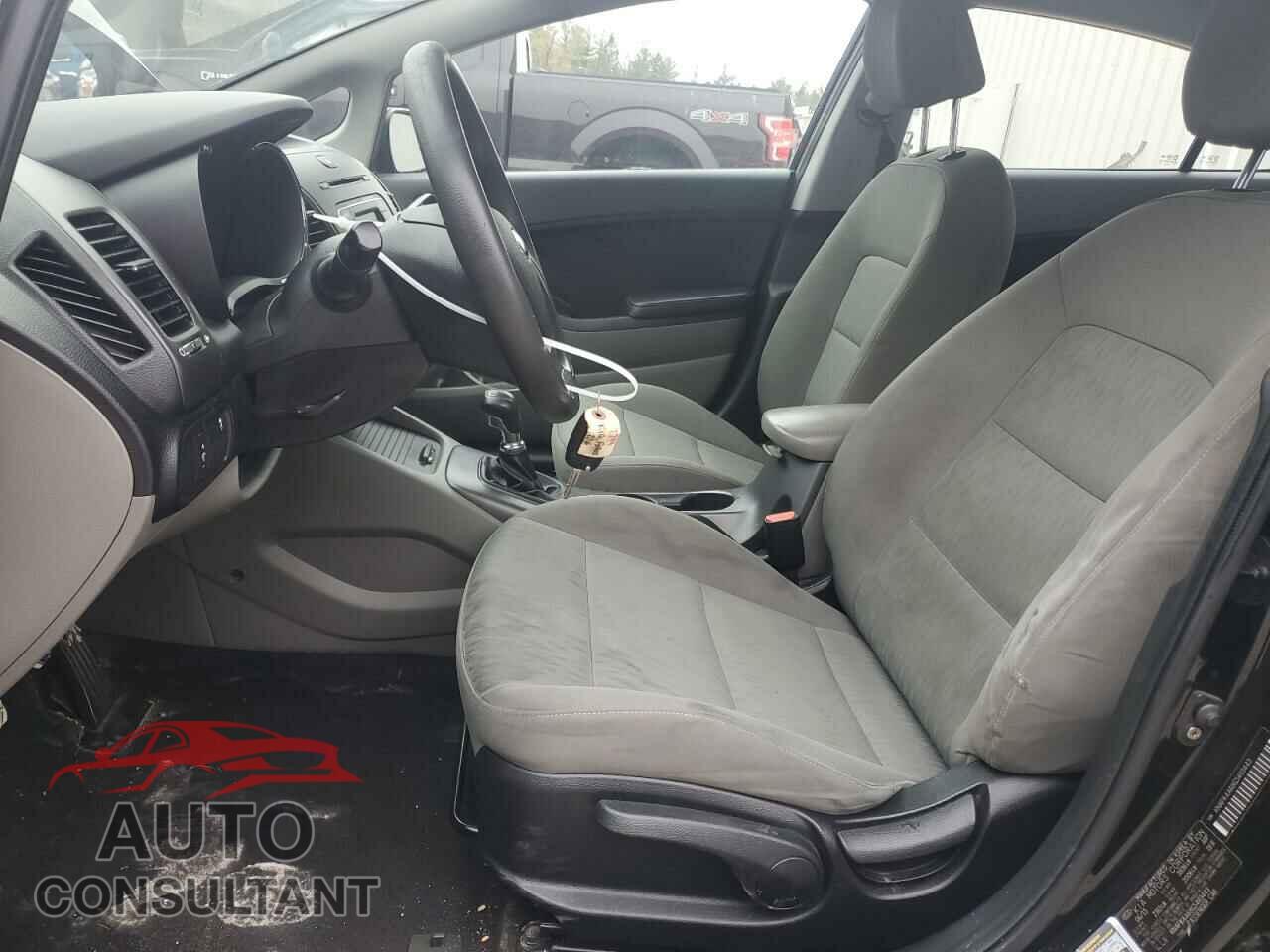 KIA FORTE 2016 - KNAFK4A68G5469443