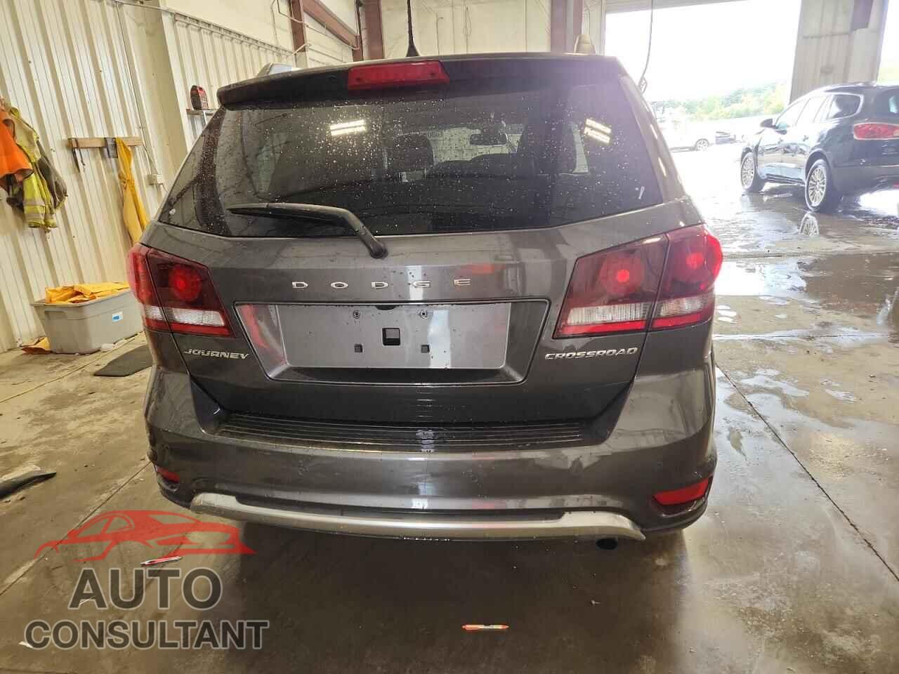 DODGE JOURNEY 2020 - 3C4PDCGB8LT232056