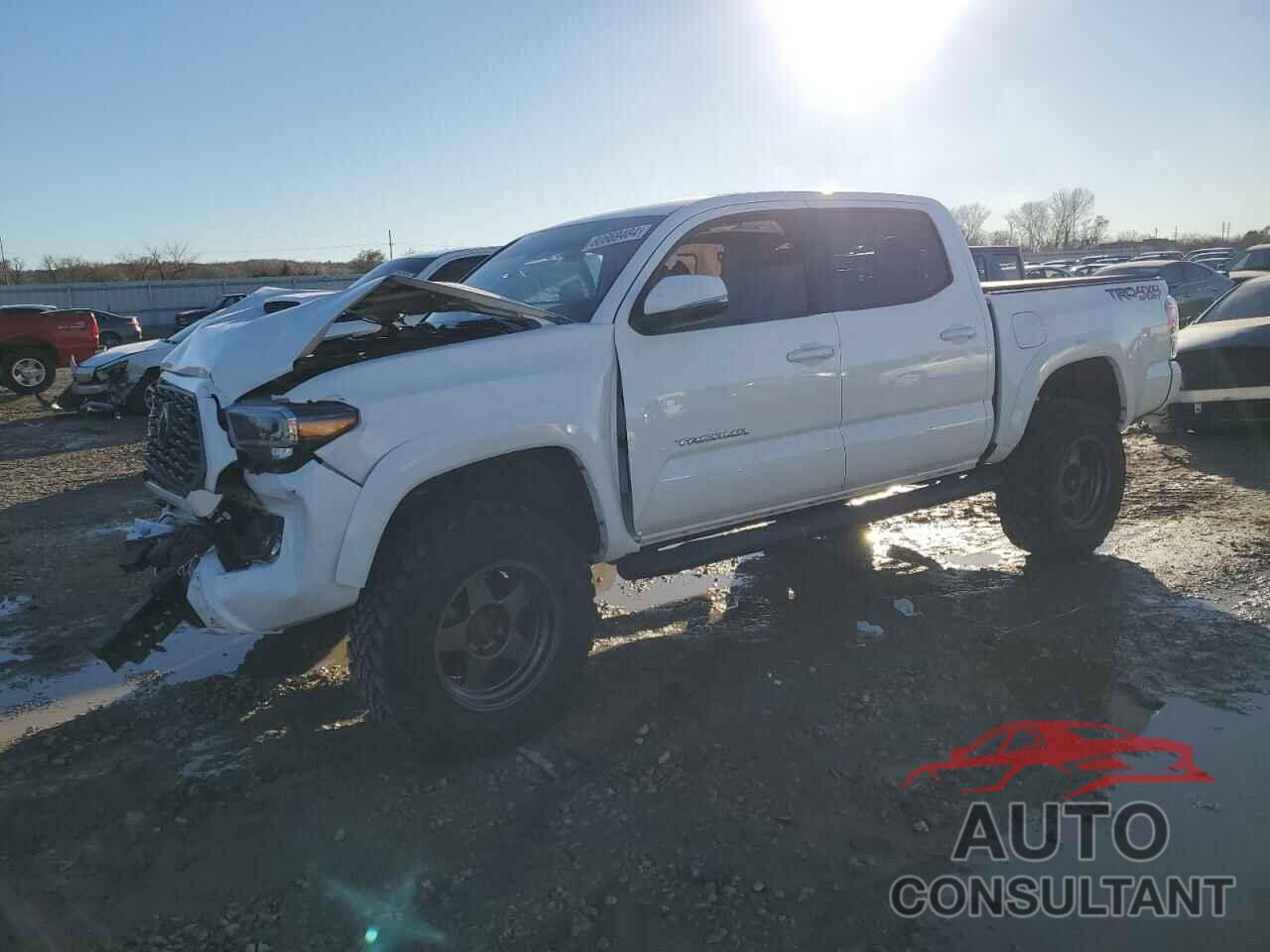 TOYOTA TACOMA 2022 - 3TMCZ5AN8NM471425