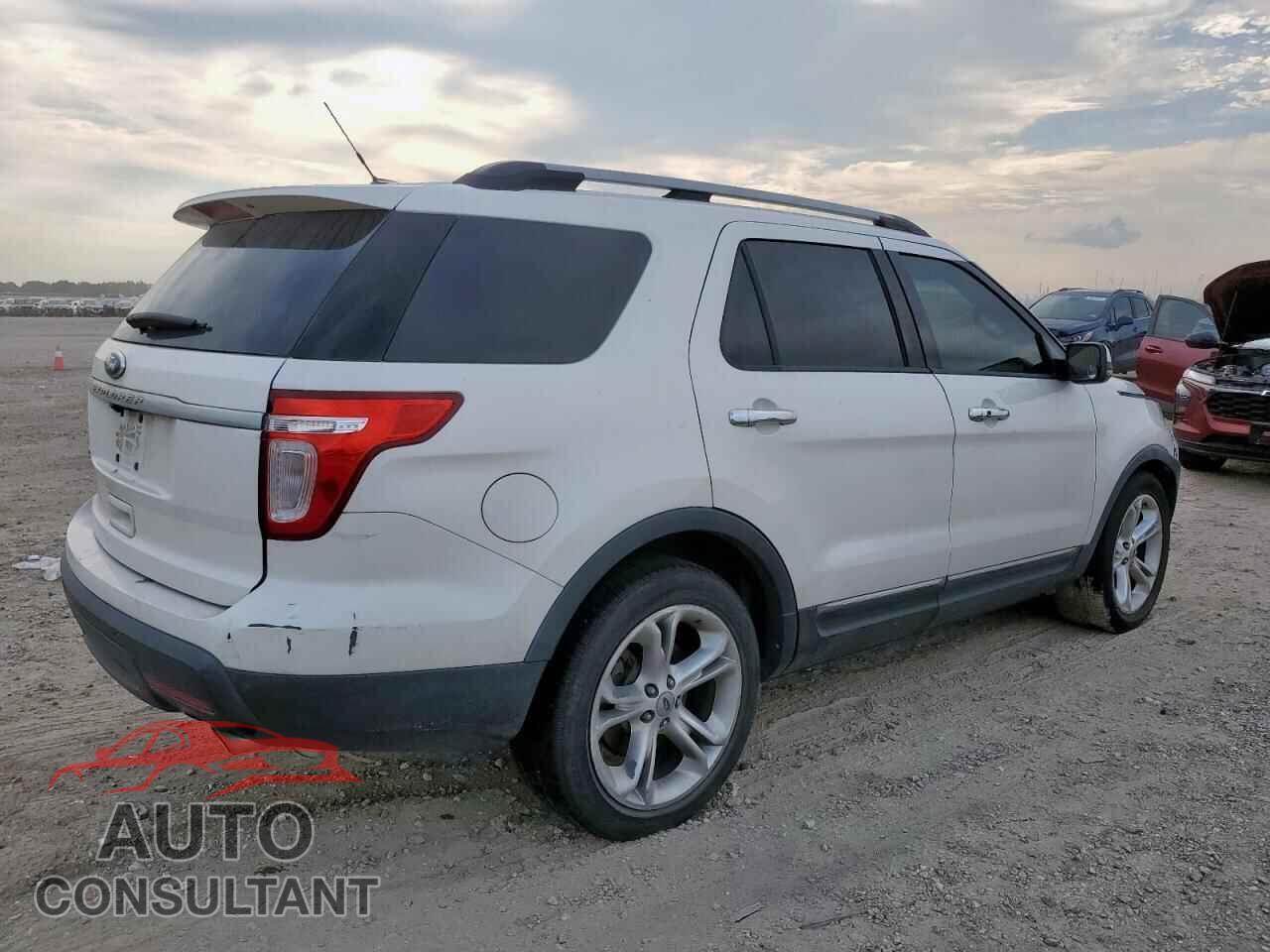 FORD EXPLORER 2011 - 1FMHK7F81BGA50902