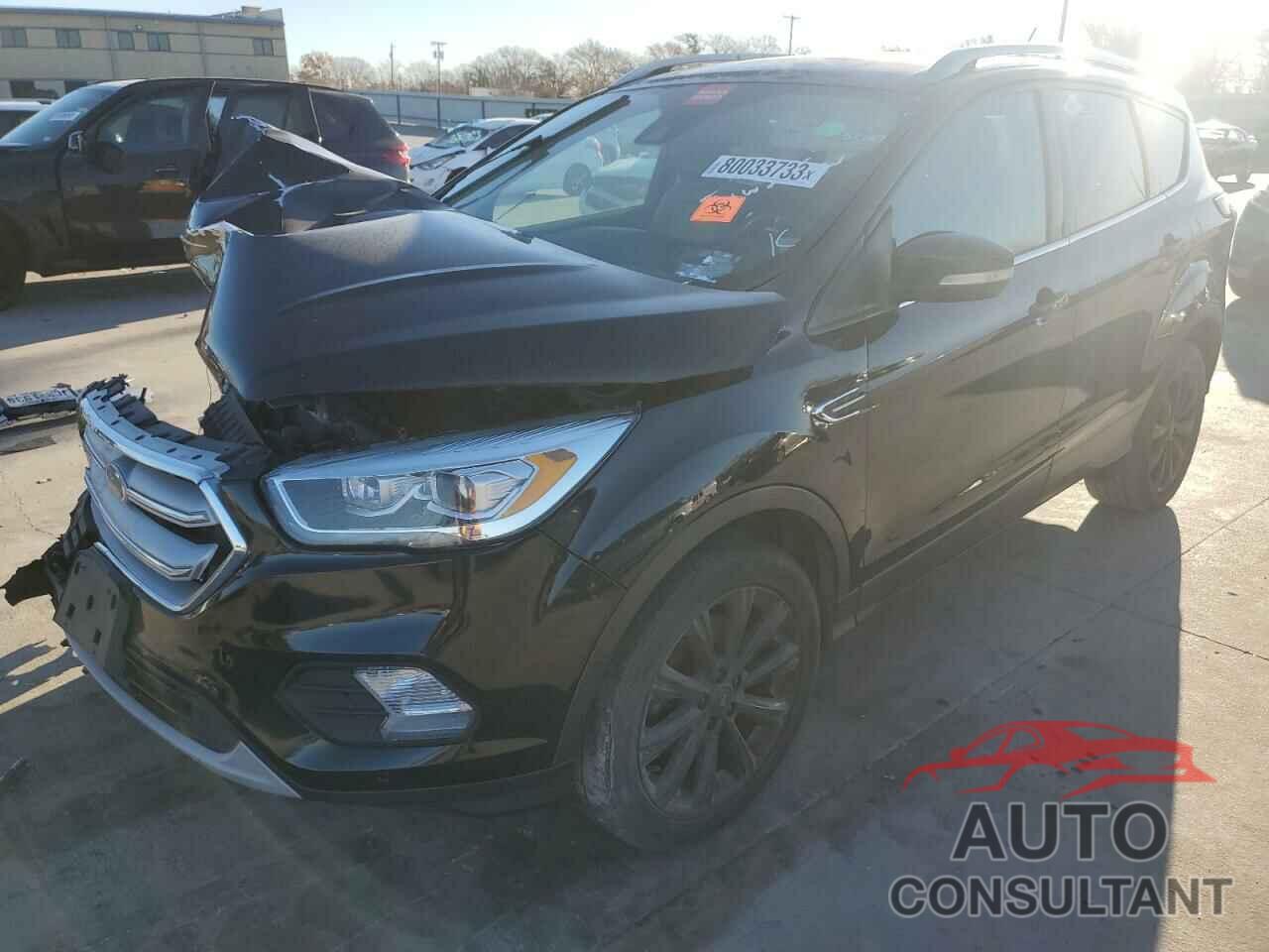 FORD ESCAPE 2018 - 1FMCU0J95JUB17495