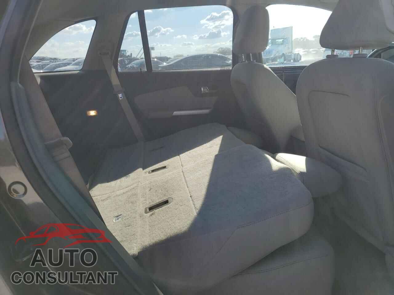 FORD EDGE 2011 - 2FMDK3JC6BBA00717