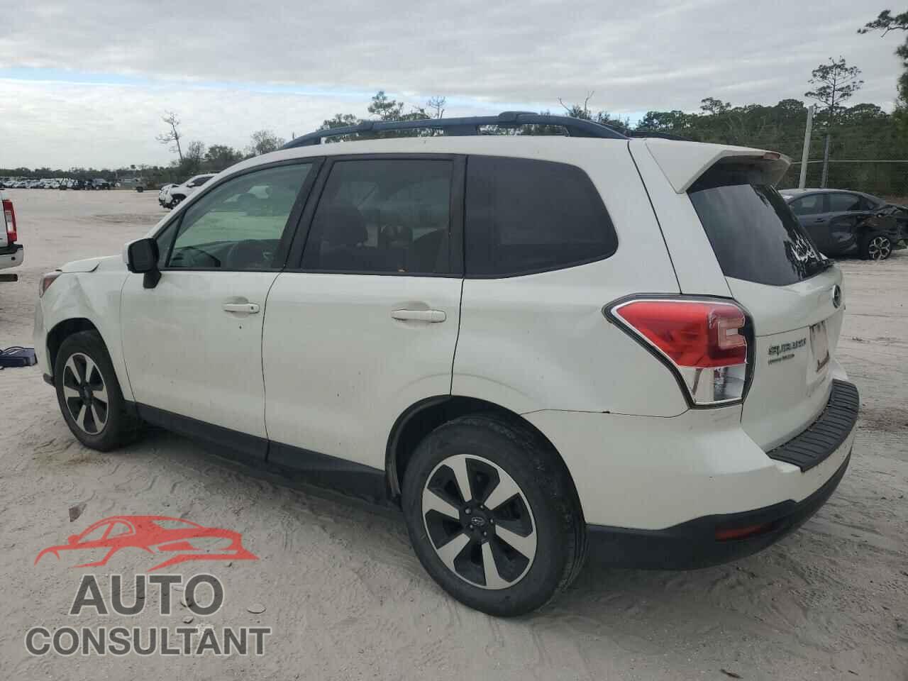 SUBARU FORESTER 2018 - JF2SJAEC3JH506246