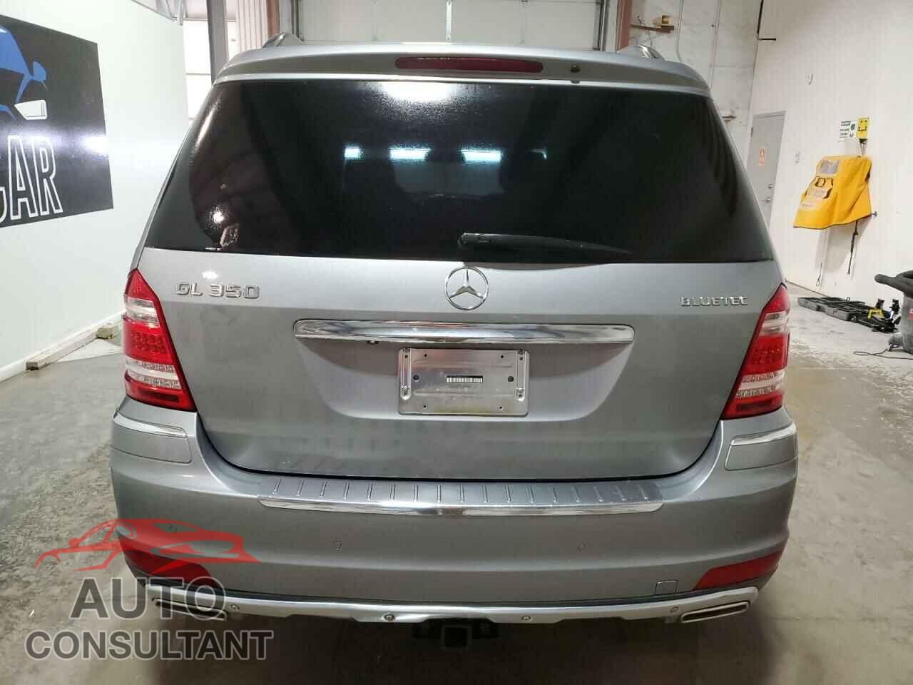 MERCEDES-BENZ GL-CLASS 2011 - 4JGBF2FE8BA679952