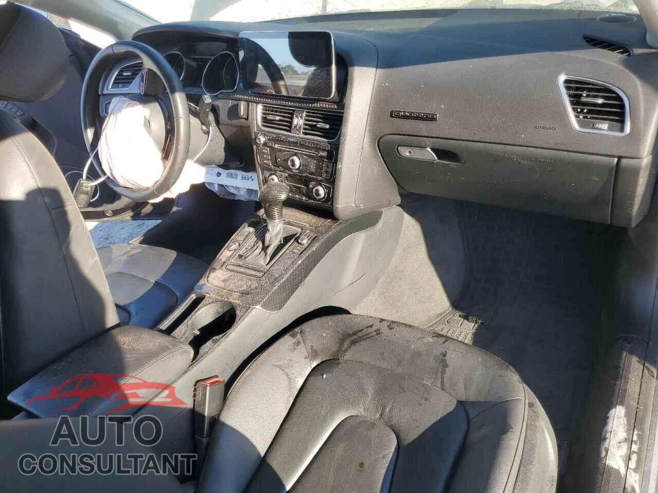 AUDI A5 2014 - WAULFAFR8EA040025